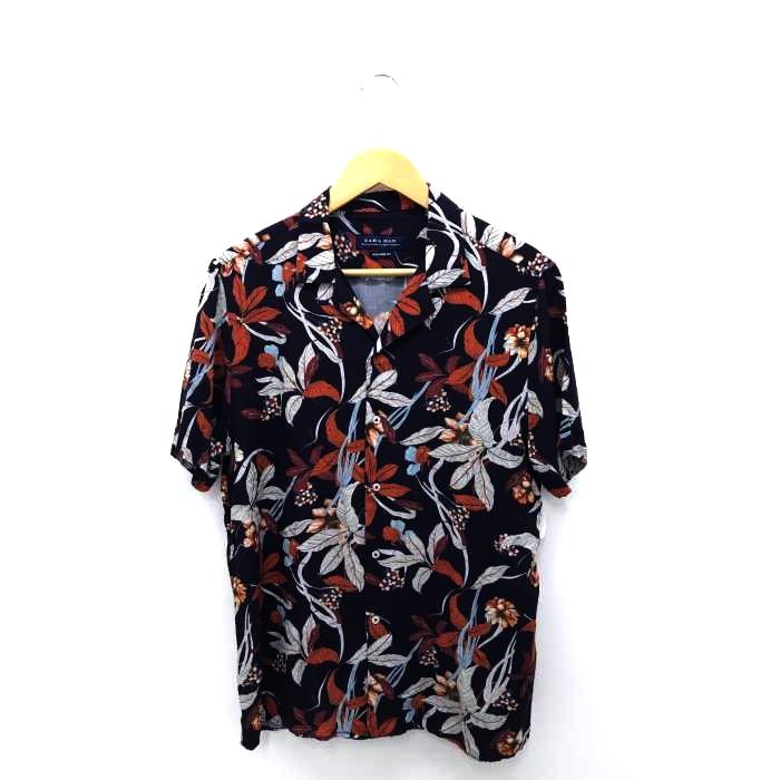 ザラマン Zara Man Relaxed Fit ボタニカル柄アロハシャツ メンズ M 中古 2103 ブランド古着販売のbazzstore 通販 Yahoo ショッピング