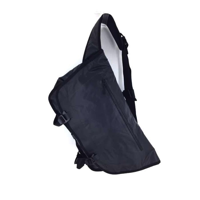 ナイキ NIKE BIKE MESSENGER メッセンジャーバッグ メンズ 中古 201216 