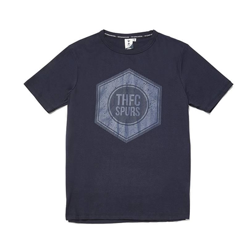 トッテナム　チームオフィシャル　105317　BLURRED THFC PRINTED　Tシャツ　半袖(正規品/メール便可) | 