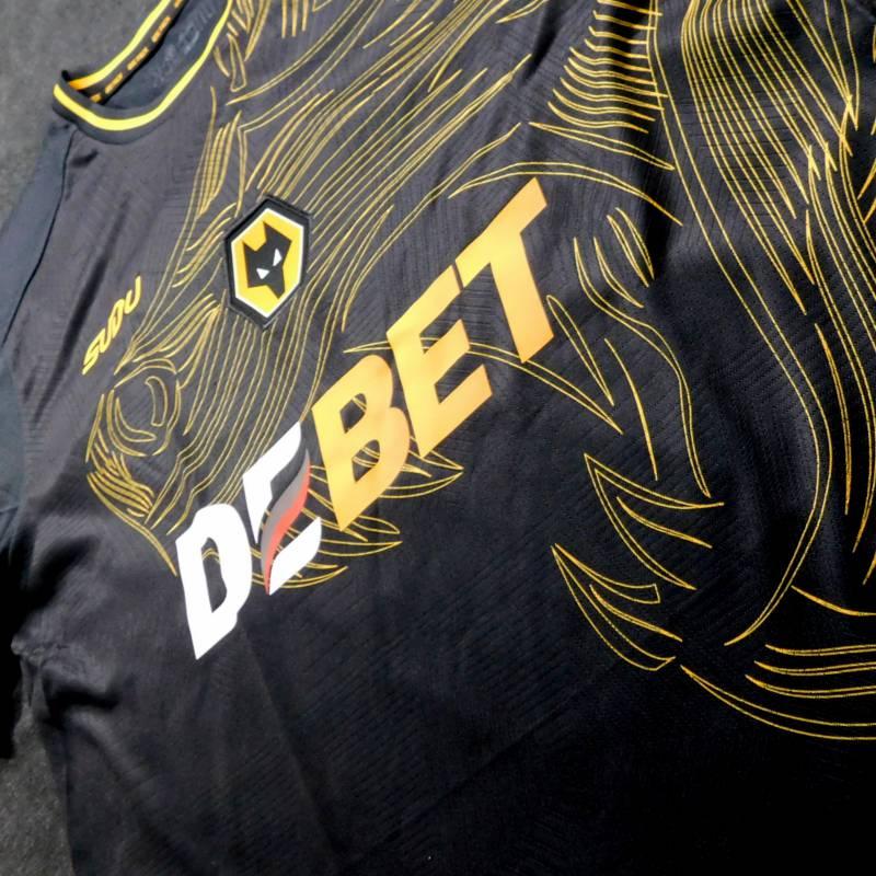 ウルヴァーハンプトンワンダラーズ　24　アウェイ　半袖　ユニフォーム　SUDU　2024シーズン(正規品/メール便可/メーカーコード2300625) |  | 01