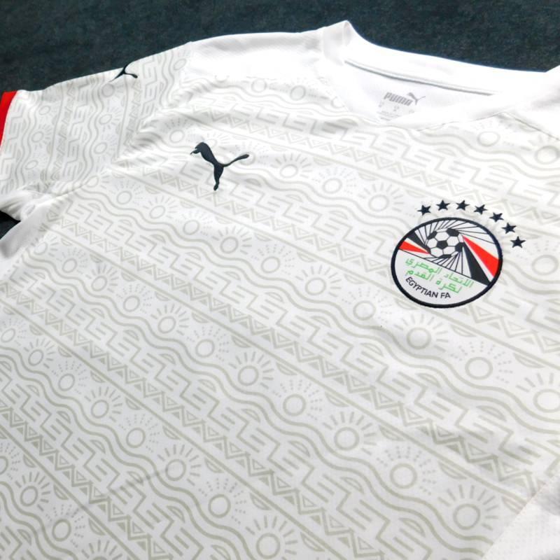 エジプト代表　20　アウェイ　半袖　ユニフォーム　PUMA(正規品/メール便可/メーカーコード757544 03) | PUMA | 01