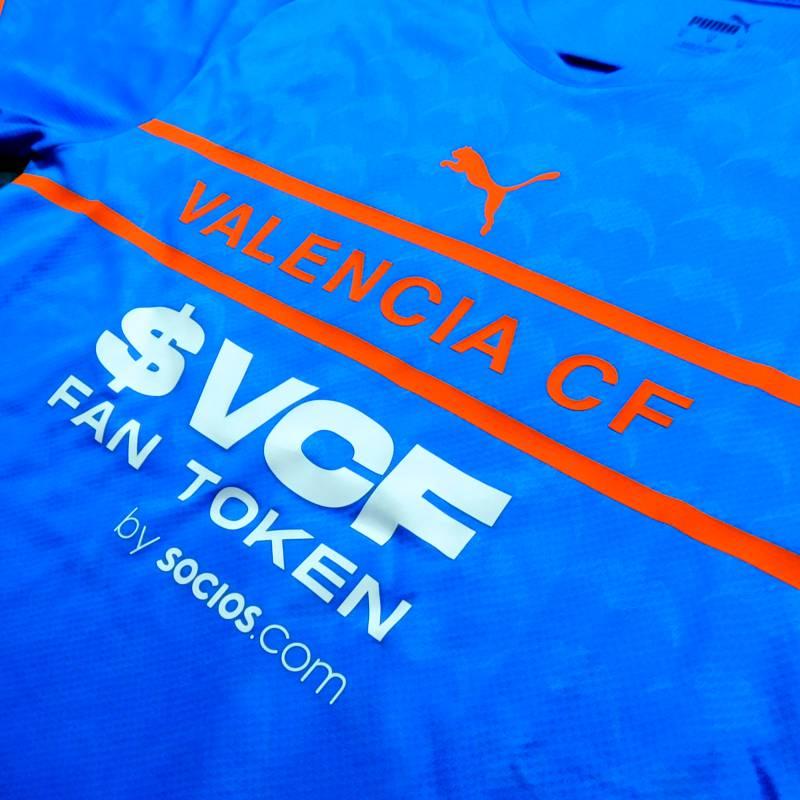 バレンシア　21　3rd　半袖　ユニフォーム　PUMA　2021シーズン(正規品/メール便可/メーカーコード759338 07) | PUMA | 01