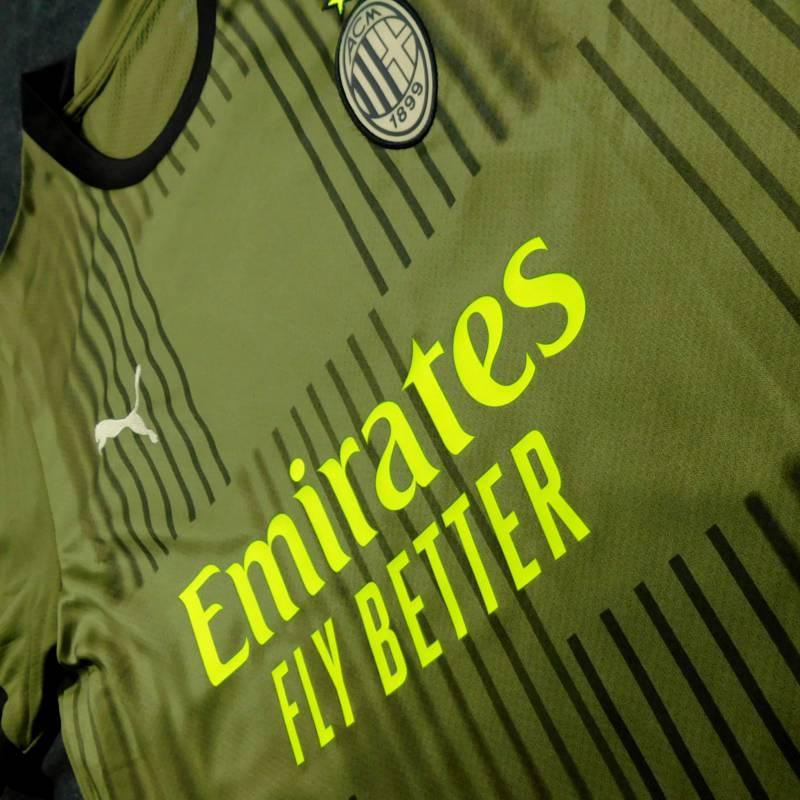 ACミラン　22　3rd　半袖　ユニフォーム　PUMA　2022シーズン(正規品/メール便可/メーカーコード765843 03) | PUMA | 01