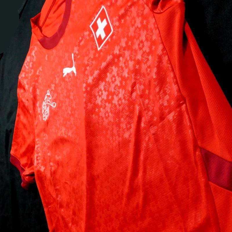 スイス代表　25　ホーム　半袖　ユニフォーム　PUMA(正規品/メール便可/メーカーコード765930 03) | PUMA | 01