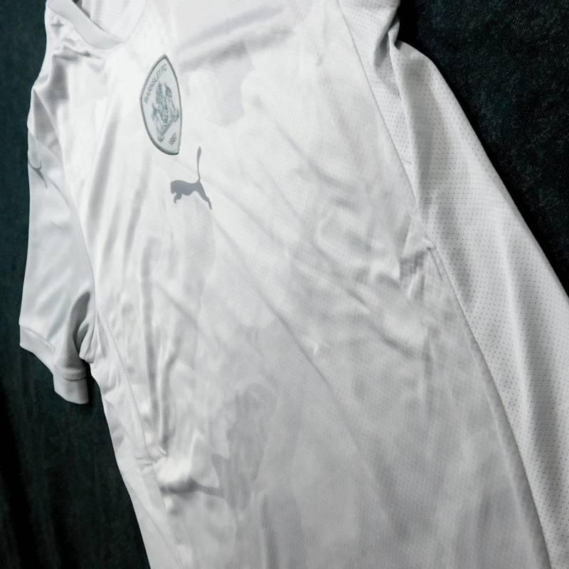 バーンズリーFC　24　アウェイ　半袖　ユニフォーム　PUMA　2024シーズン(正規品/メール便可) | PUMA | 01