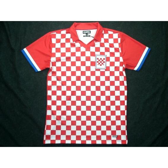 クロアチア代表　1990　ホーム　半袖　ユニフォーム　復刻モデル(正規品/メール便可/メーカーコード235) |  | 01