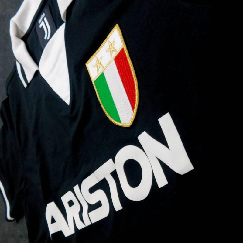 ユベントス　1986　アウェイ　半袖　ユニフォーム　COPA　#298　復刻モデル(正規品/メール便可/メーカーコード298) |  | 01