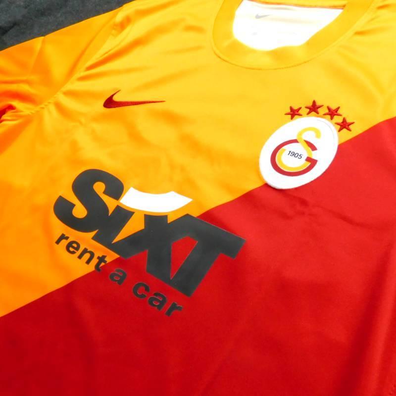 ガラタサライ　21　ホーム　半袖　ユニフォーム　NIKE　2021シーズン(正規品/メール便可/メーカーコードCV7933 837) | NIKE | 01