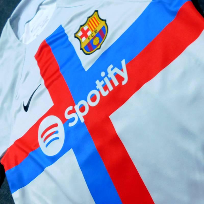 バルセロナ　22　3rd　半袖　ユニフォーム　NIKE　2022シーズン/スポンサーマーク付(正規品/メール便可/メーカーコードDN2713 043) | NIKE | 01