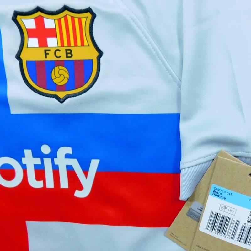 バルセロナ　22　3rd　半袖　ユニフォーム　NIKE　2022シーズン/スポンサーマーク付(正規品/メール便可/メーカーコードDN2713 043) | NIKE | 02