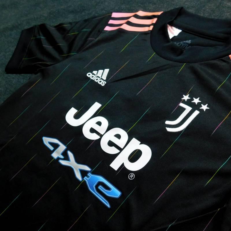 ユベントス　21　アウェイ　半袖　ジュニアユニフォーム　ADIDAS　2021シーズン(正規品/メール便可/メーカーコードGR0610) | adidas | 01