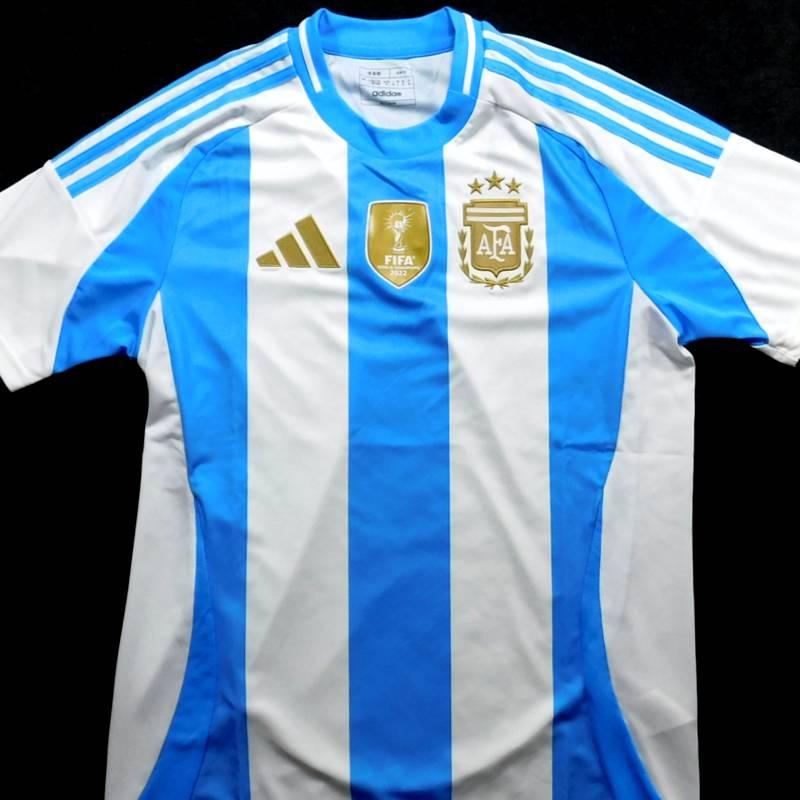 アルゼンチン代表　24　ホーム　半袖　ユニフォーム　ADIDAS　コパアメリカ2024(正規品/メール便可/メーカーコードIP8409) | adidas | 01