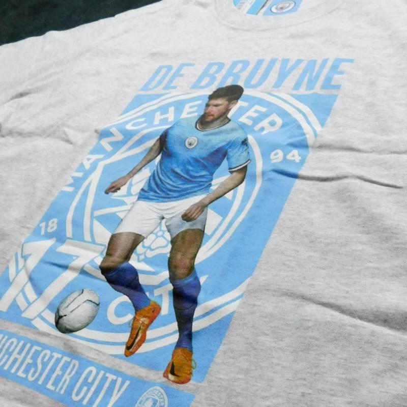 マンチェスターシティ　チームオフィシャル　SA2473A　デブライネ　Graphic　Tシャツ　半袖(正規品/メール便可) |  | 02