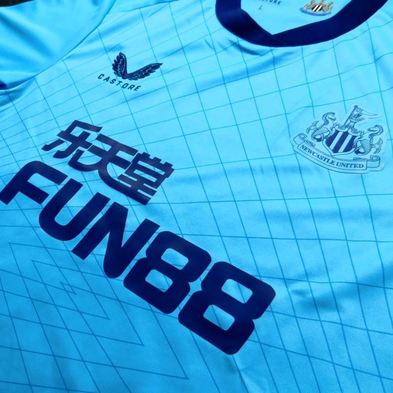 ニューカッスル　21　3rd　半袖　ユニフォーム　CASTORE　2021シーズン(正規品/メール便可/メーカーコードTM0207B) |  | 01