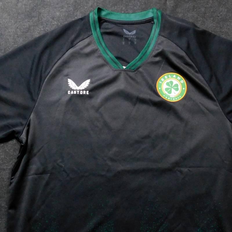 アイルランド代表　23　サード　半袖　ユニフォーム　CASTORE(正規品/メール便可/メーカーコードTM5228) |  | 02