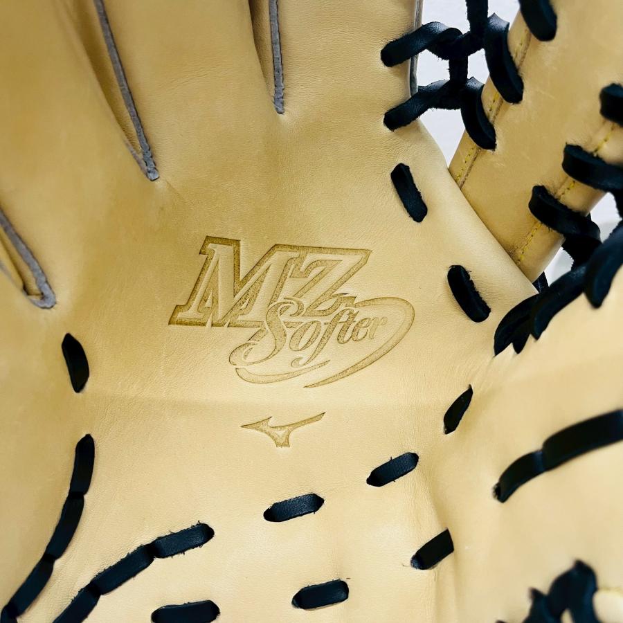 ミズノ　MZソフター　1AJGR23907　軟式用　外野手向け　ブロンド 軟式用MZ Softer(エムジーソフター)【外野手向け／サイズ12