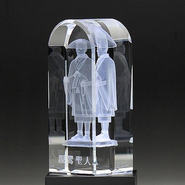 仏像 親鸞聖人 3D 彫刻 クリスタル仏像 LEDライト 台付 真宗 浄土真宗の画像