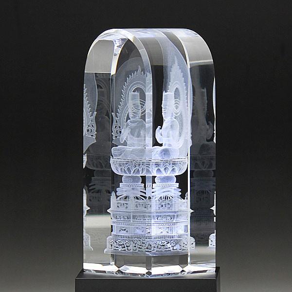 仏像 大日如来 3D 彫刻 クリスタル仏像 LEDライト 台付 真言宗 天台宗の画像