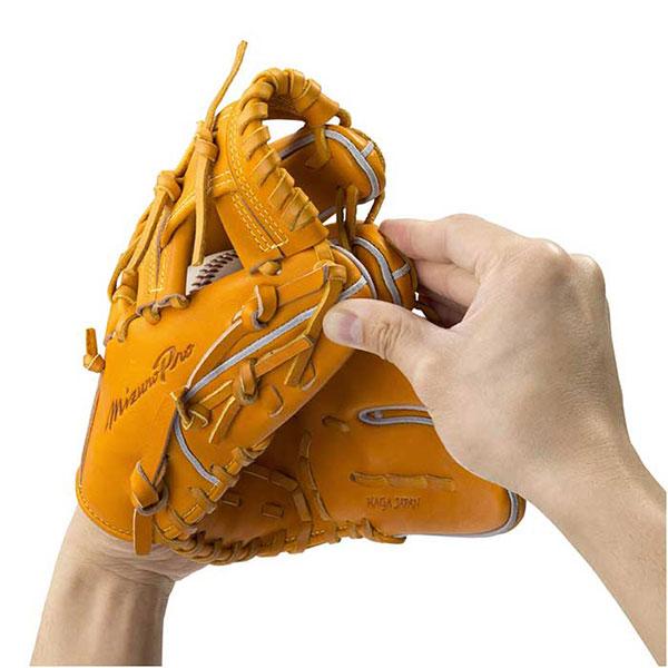 MIZUNO 文字刺繍代金込み ミズノ グラブ保型ベルトMM型 ブラック MIZUNO 文字刺繍代金込み ミズノ グラブ保型ベルトMM型 ブラック