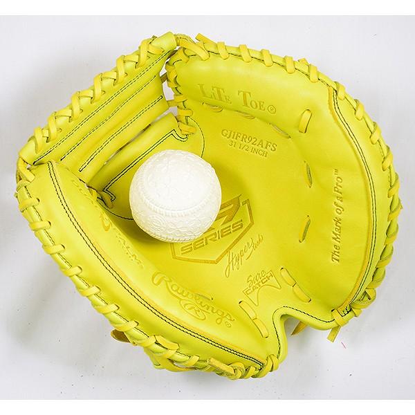 GROM 軟式野球グローブ　イエロー GLOM -グロム- (@glove_and_dream) • Instagram photos and videos