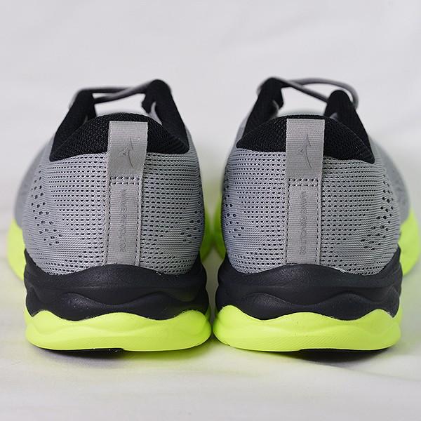 MIZUNO（ミズノ） 交換往復送料無料 ランニングシューズ メンズ