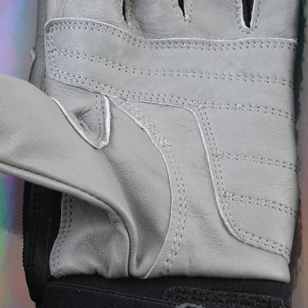 マルッチ メンズ バッティンググローブ Marucci Adult Luxe Batting Gloves - Gray/Black marucci（マルーチ） 交換無料 野球 バッティンググローブ 両手用 大人