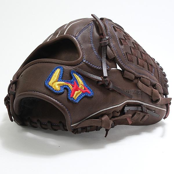 ヘッドワールドカップル ベルズ シチズン クロスシー』 満開のカメリアを白蝶貝文字板に表現した