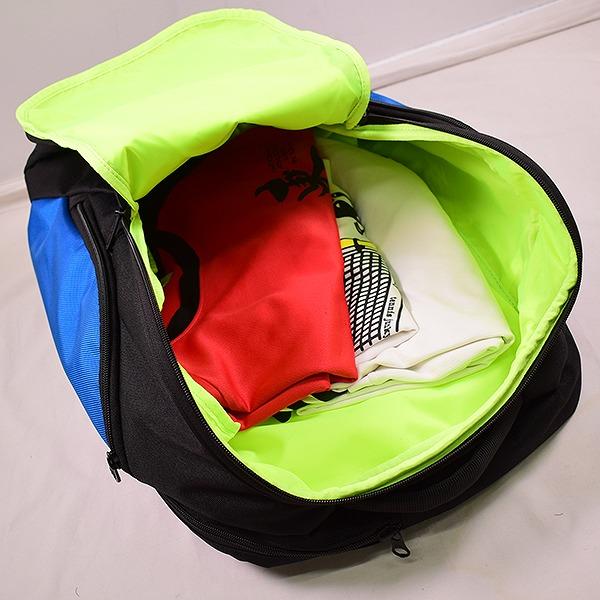 YONEXラケット2本とカラカル１本 YONEX EZONE100 イーゾーン100 ヨネックス 08EZ100 テニスラケット