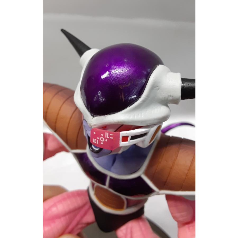 フリーザ 第一形態(フルカラー) BANPRESTO WORLD FIGURE COLOSSEUM