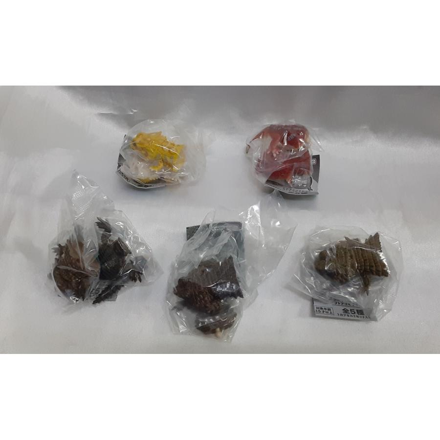 アルマジロトカゲとフトアゴヒゲトカゲ 全5種セット いきもの大図鑑レプティ フィギュア カプセルトイ ガシャポン 内袋未開封 |  | 02