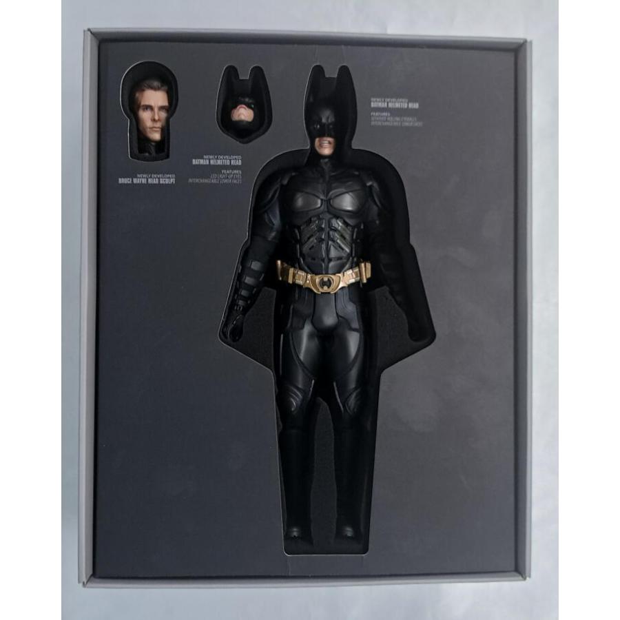 バットマン 1/6 アクションフィギュア 2.0版 ダークナイト ライジング ムービー・マスターピースDX ホットトイズ |  | 02