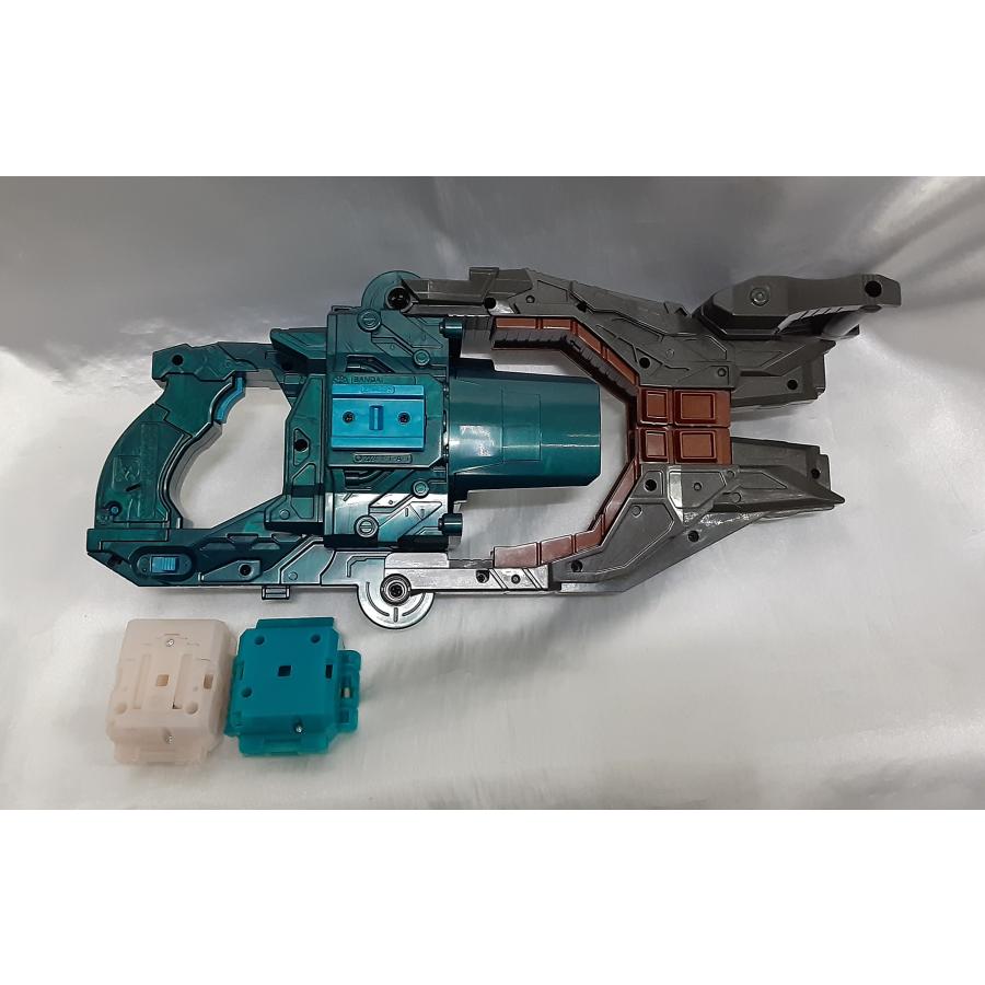 新品 変身銃 DXヴァレンバスター ドーマルゴチゾウ DX変身銃ヴァレンバスター｜仮面ライダーおもちゃウェブ