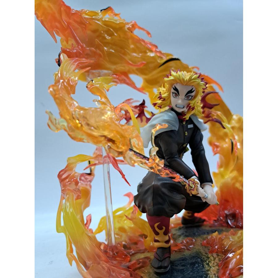 煉獄杏寿郎 炎の呼吸 奥義 玖ノ型・煉獄 1/8 フィギュア 鬼滅の刃
