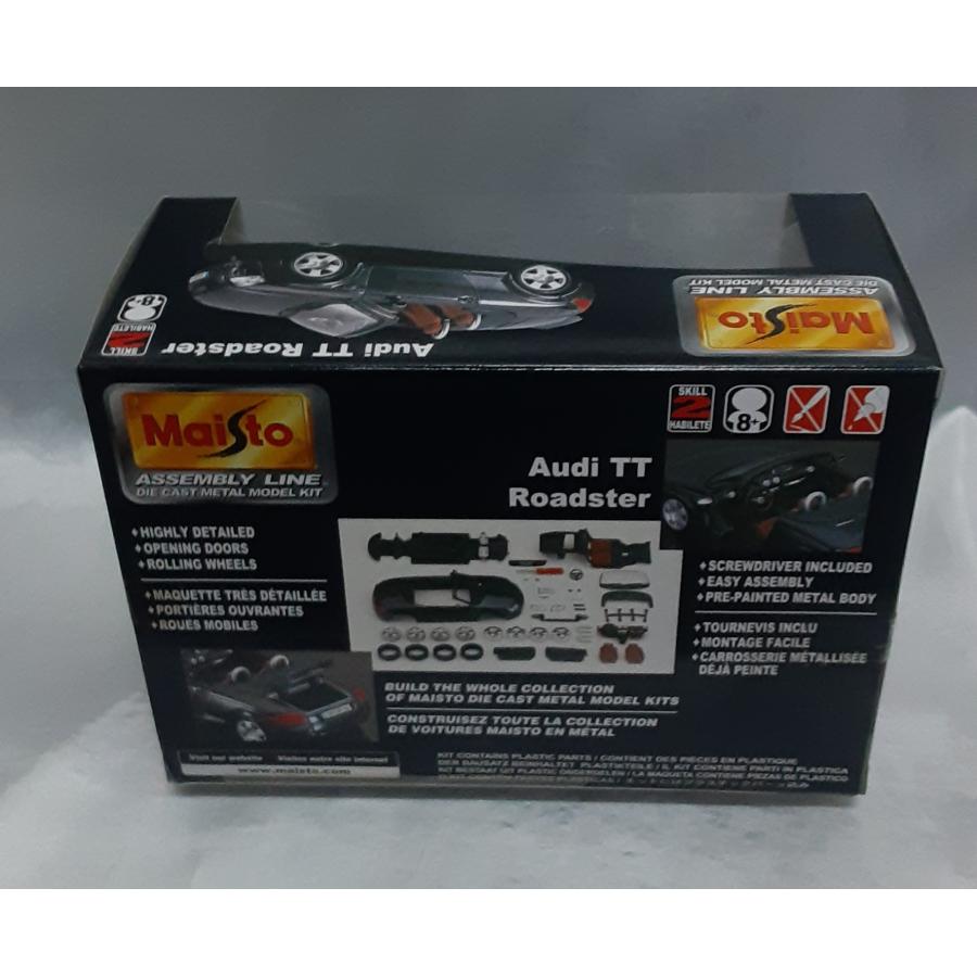 1/24 Audi TT Roadster アウディ ロードスター Maisto マイスト ダイキャスト METEL 2000年 ミニカー 未開封 |  | 01