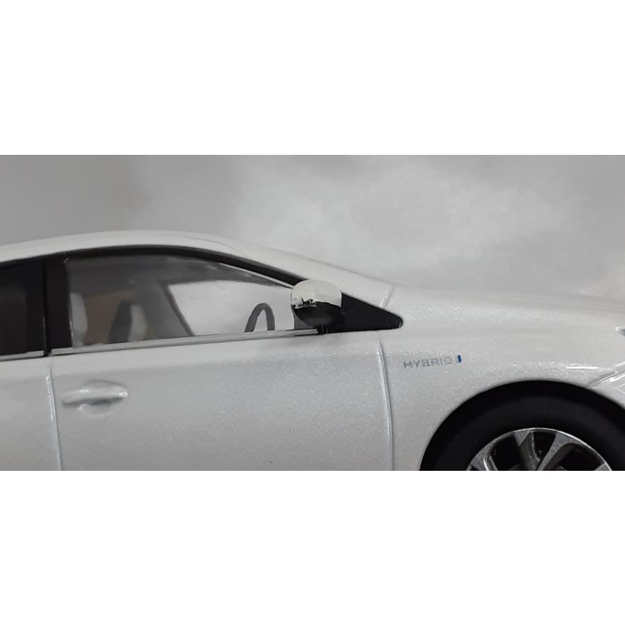 1/30 AURIS オーリス ホワイトパール クリスタルシャイン 070 トヨタ ミニカー |  | 08