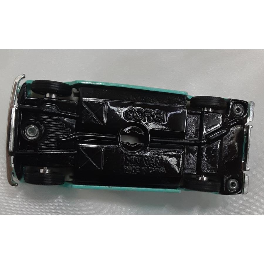 POLICE ポリス MINI VAN ミニバン CORGI コーギー 水色 ミニカー |  | 02