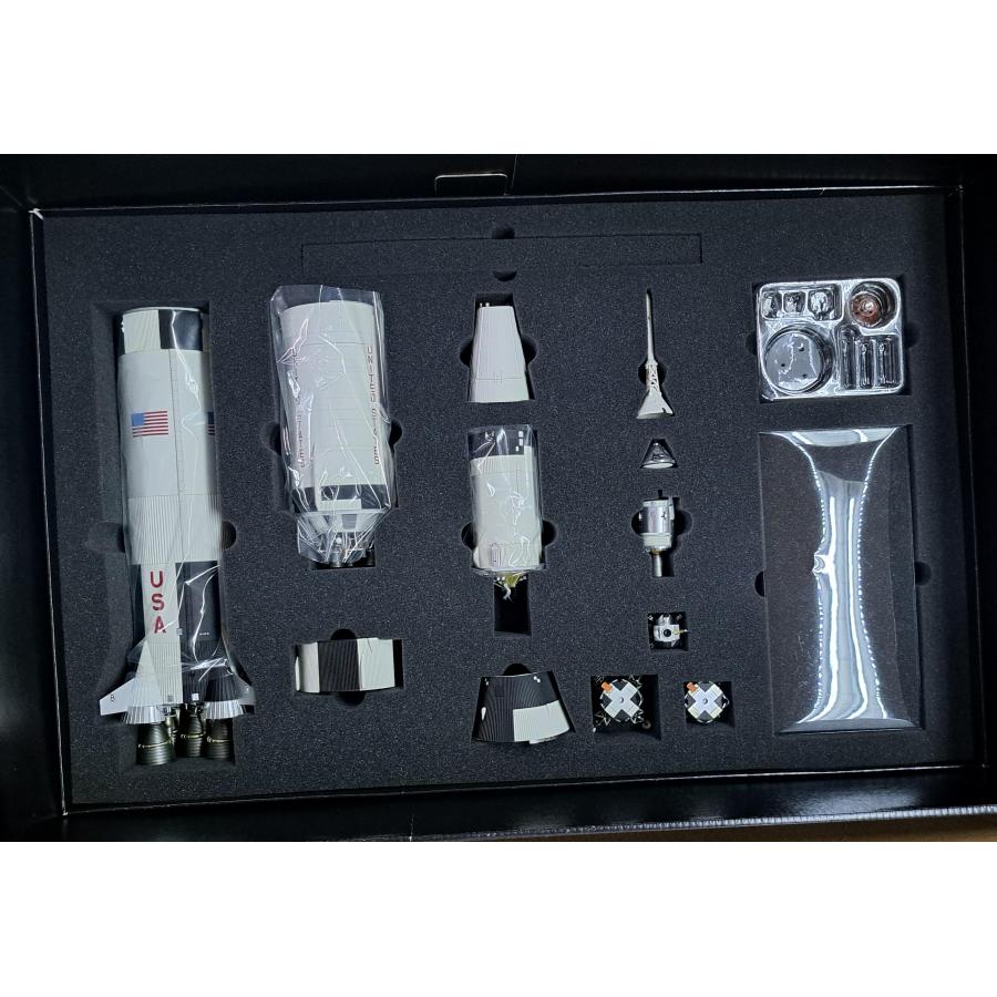 大人の超合金 アポロ11号&サターンV型ロケット バンダイ : B-button