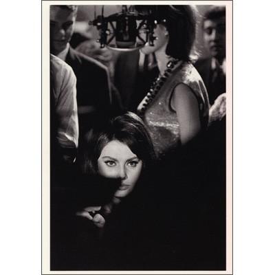ポストカード 映画 スター ソフィア ローレン Sophia Loren By Elliot Erwitt Yujin Cinema 080 l Pictorial Network 通販 Yahoo ショッピング