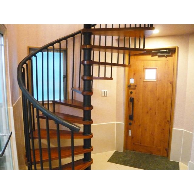 洗えるクロス 壁紙 のり無し おしゃれ 汚れ 簡単除去 ペット  腰壁 洗面所 子供部屋 賃貸 マンション 高92cm×長さ1m 横張り 木目 ブラウン 茶 HIROKI |  | 10