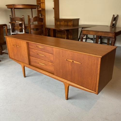 Jentique/ジェンティーク 1960s サイドボード チーク材 イギリス サイドボード Jentique ジェンティーク 英国 ヴィンテージ