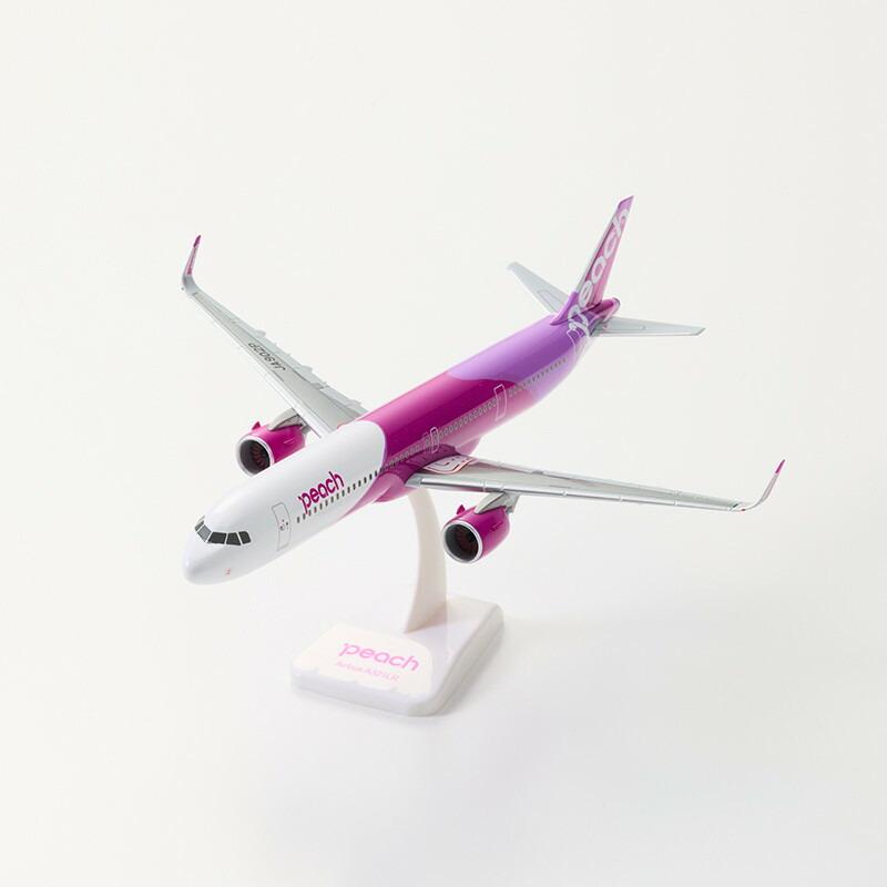クロスウィング 1/100 A321LR Peach Aviation Peachオリジナル A321LR Peach Aviation ピーチ アビエーション JA902P