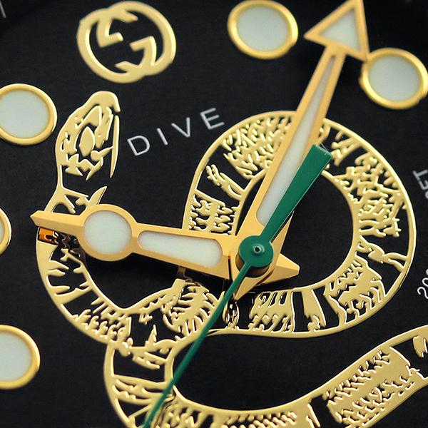 GUCCI クオーツ メンズタイプ GUCCI グッチ 時計 ダイヴ 48mm 蛇 スイス製 クオーツ メンズ