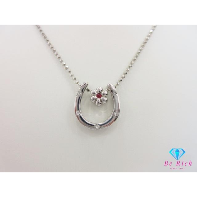 [美品]SWAROVSKI ホースシュー ネックレス クリスタル シルバー SWAROVSKI（スワロフスキー） クリスタル 馬蹄 ホースシュー モチーフ
