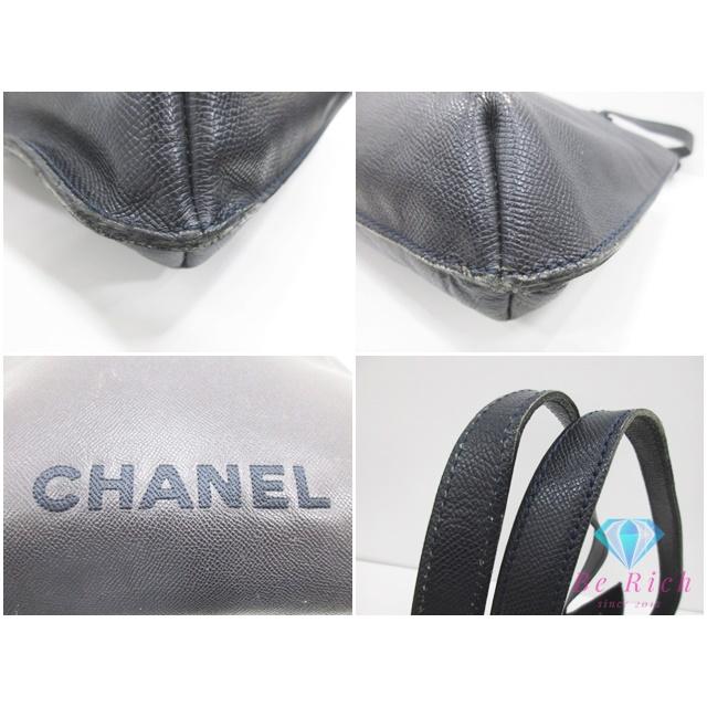 CHANEL（シャネル） ロゴ トートバッグ 黒 ブラック キャビアスキン