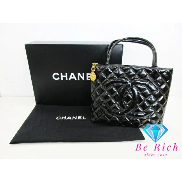シャネル CHANEL マトラッセ 復刻トート パテント レザー ブラック 黒