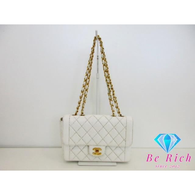 シャネル　マトラッセ　チェーンショルダー　ラムスキン　シングルフラップ　ホワイト CHANEL（シャネル） マトラッセ シングル フラップ チェーン