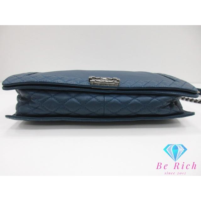 【超美品】CHANEL ボーイシャネル チェーンショルダー マトラッセ ネイビー CHANEL（シャネル） ボーイシャネル チェーン ショルダーバッグ