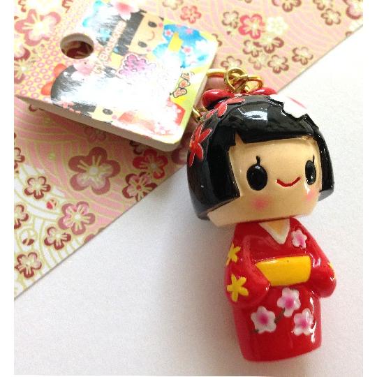 キーホルダー 桜ちゃん 人気の赤色 お人形 和風 マスコット 全国送料