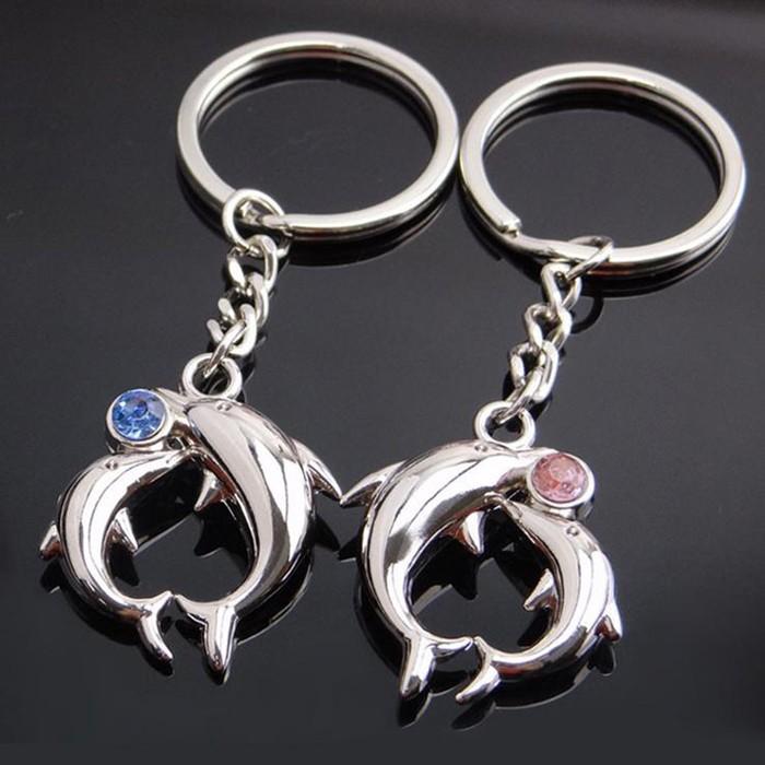 キーホルダー ペアドルフィン 2個セット 赤球と青球 キーリング 沖縄