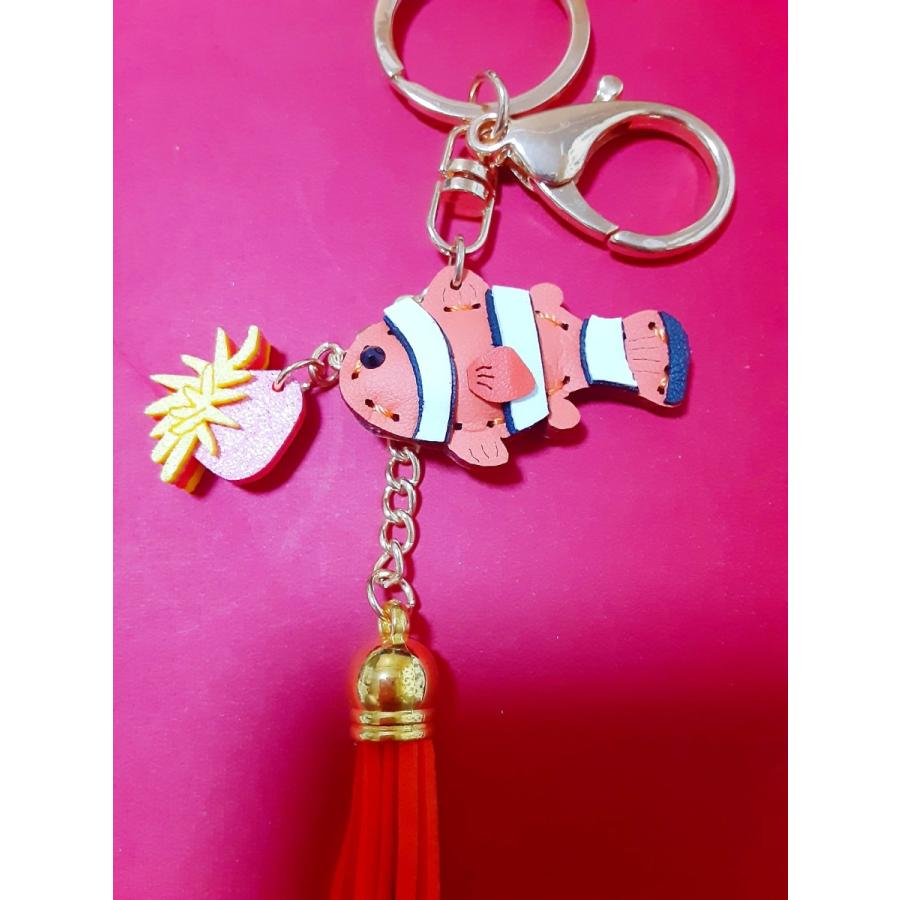 キーホルダー クマノミ 沖縄お土産 熱帯魚 南国 : okinawa マリン